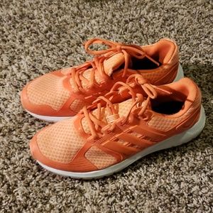 ADIDAS CLOUDFOAM SIZ8